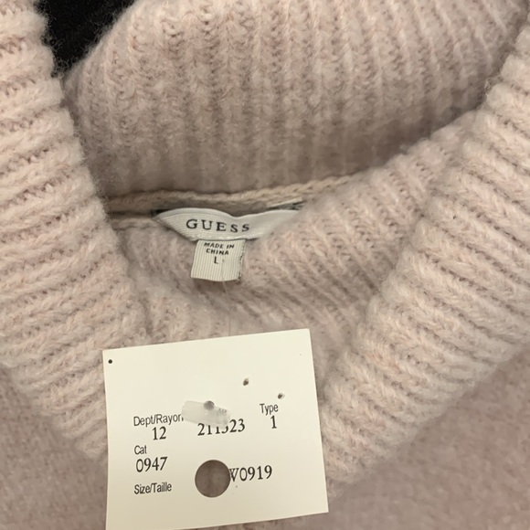 NWT Guess L off the shoulder pink sweater - Picture 2 of 3